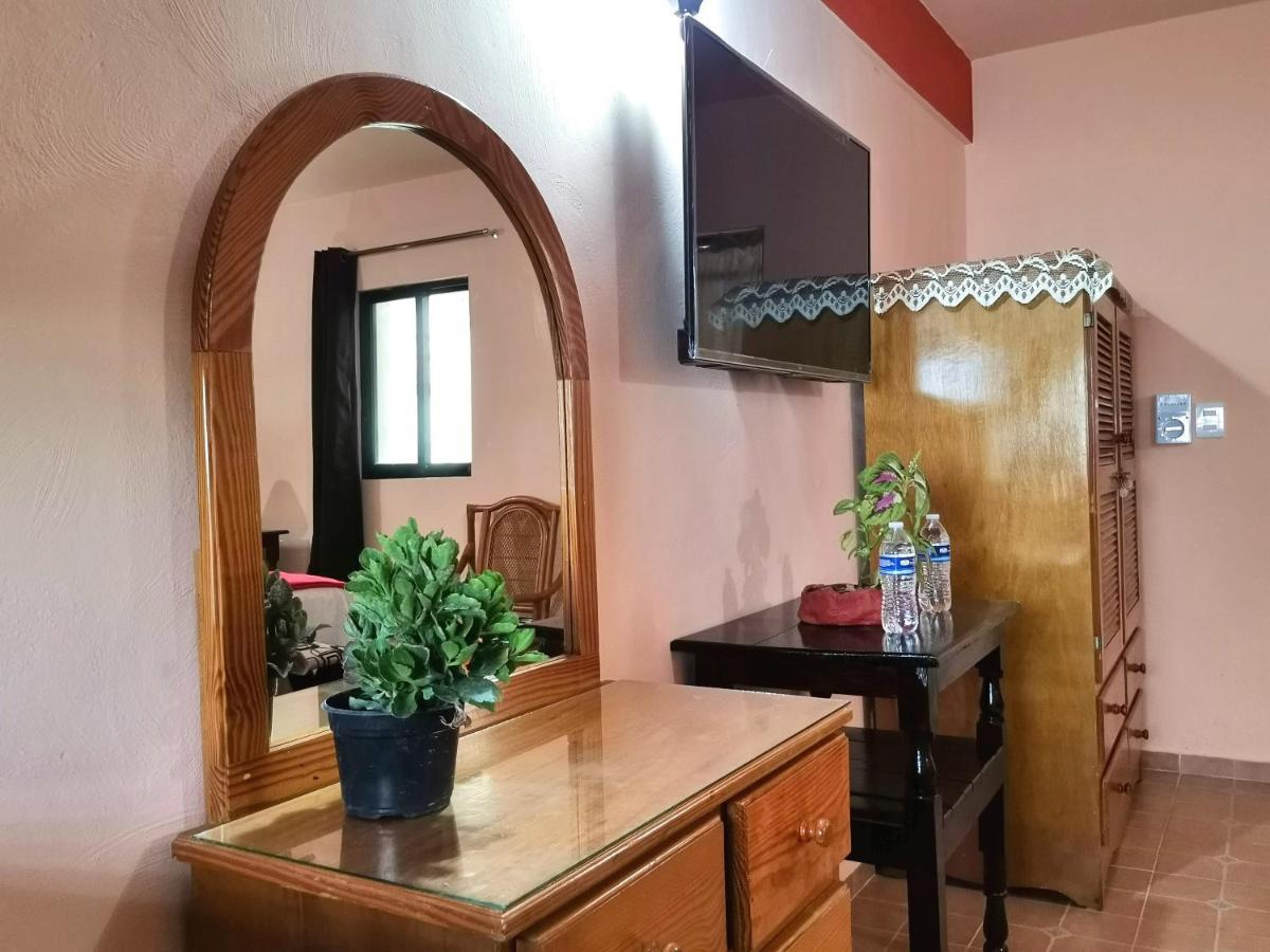 Hotel Casa Pellegrin Меріда Екстер'єр фото